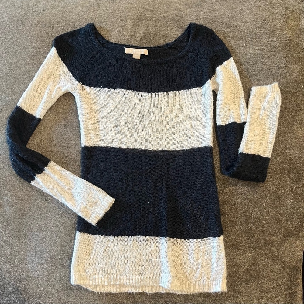 Banana Republic Black & Cream Linen Sweater XS